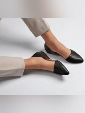 Naturalizer Pointed Toe Black Women’s Flat Shoes Sz 7.5